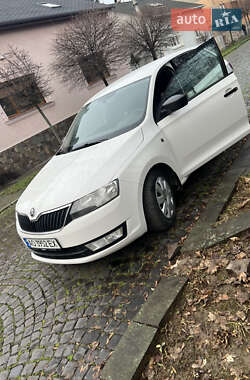 Хэтчбек Skoda Rapid 2014 в Мукачево