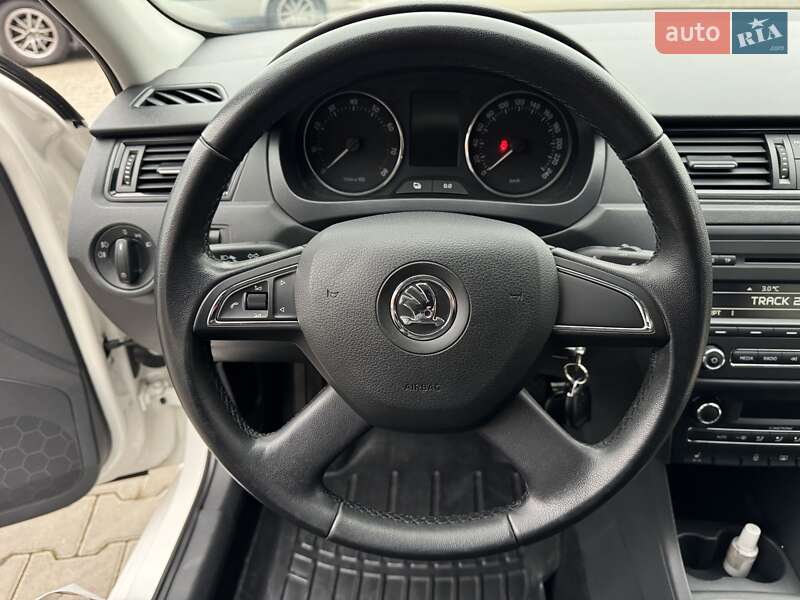 Лифтбек Skoda Rapid 2013 в Белой Церкви фото 13 Лифтбек Skoda Rapid 2013 в Белой Церкви