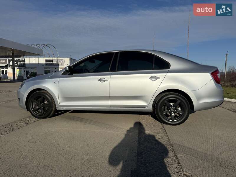 Ліфтбек Skoda Rapid 2012 в Ужгороді