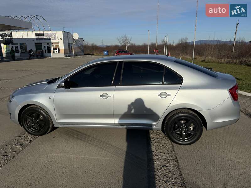 Ліфтбек Skoda Rapid 2012 в Ужгороді