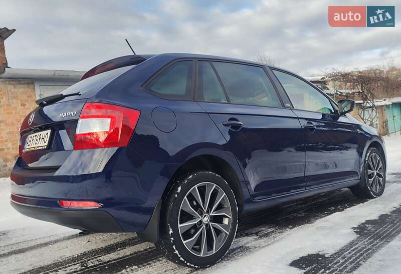 Хетчбек Skoda Rapid 2015 в Вінниці