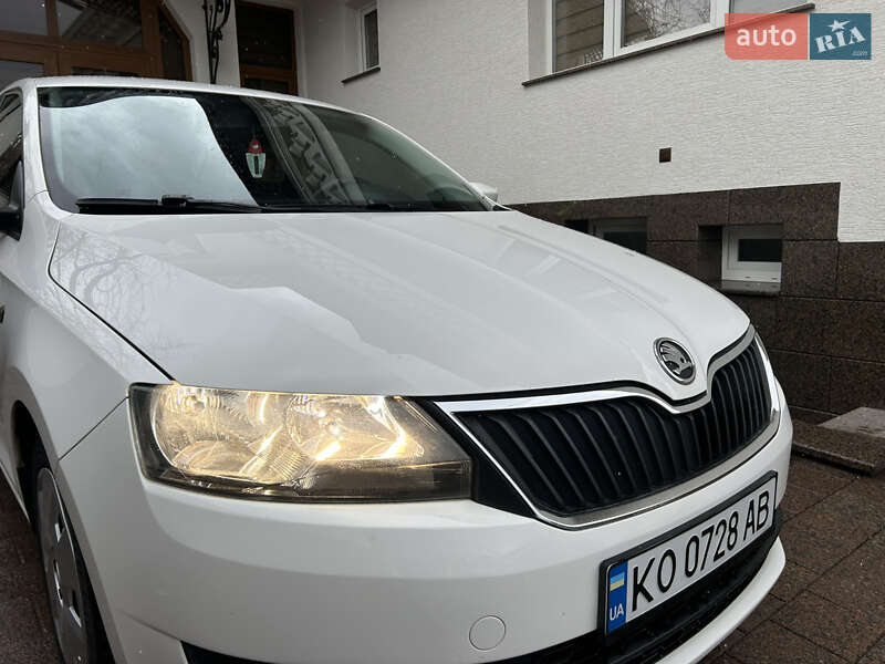 Лифтбек Skoda Rapid 2013 в Тячеве