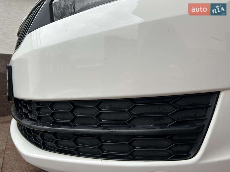 Лифтбек Skoda Rapid 2013 в Тячеве