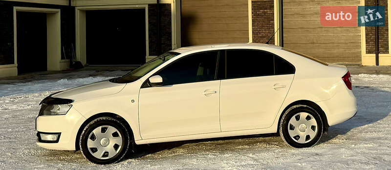 Хэтчбек Skoda Rapid 2014 в Днепре фото 13 Хэтчбек Skoda Rapid 2014 в Днепре