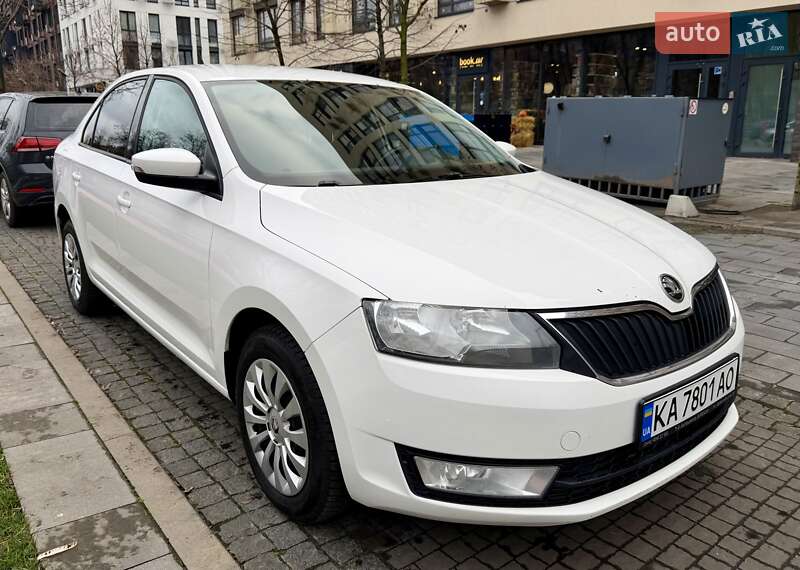 Лифтбек Skoda Rapid 2016 в Киеве
