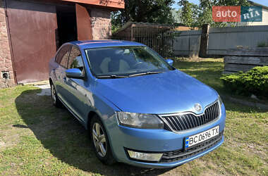 Ліфтбек Skoda Rapid 2013 в Львові
