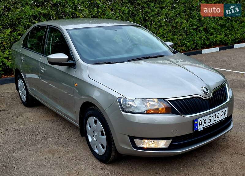 Лифтбек Skoda Rapid 2013 в Песочине фото 5 Лифтбек Skoda Rapid 2013 в Песочине