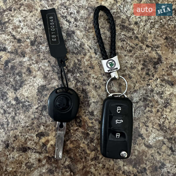 Ліфтбек Skoda Rapid 2013 в Вінниці фото 15 Ліфтбек Skoda Rapid 2013 в Вінниці