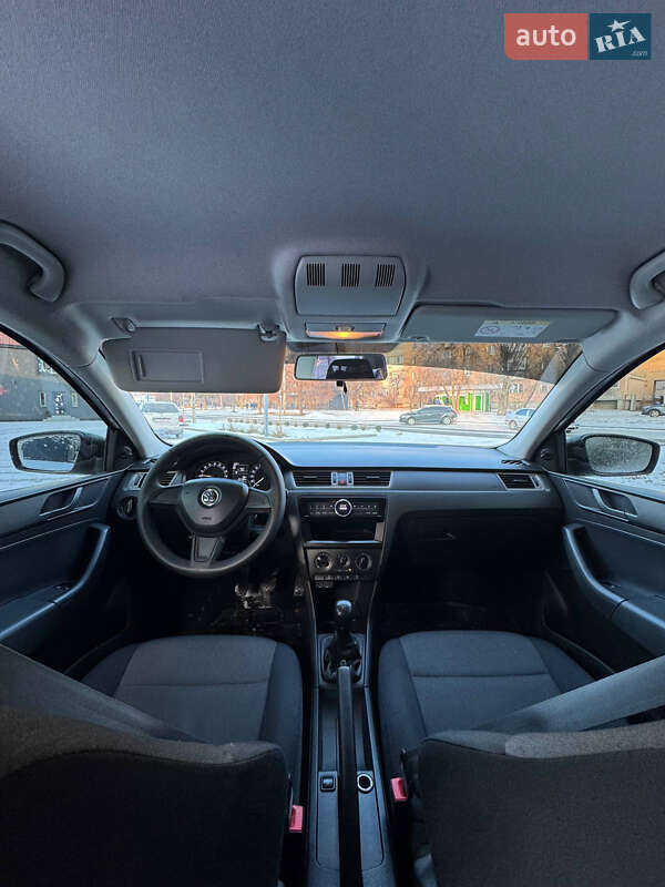 Хетчбек Skoda Rapid 2015 в Гадячі