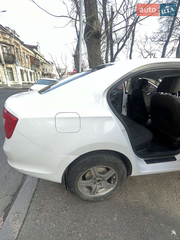 Ліфтбек Skoda Rapid 2013 в Одесі фото 8 Ліфтбек Skoda Rapid 2013 в Одесі