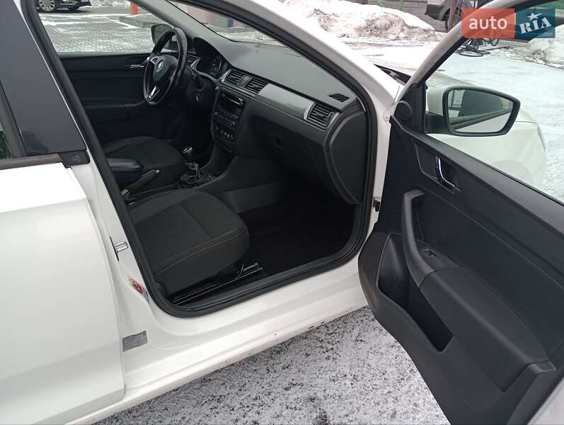 Лифтбек Skoda Rapid 2014 в Виннице