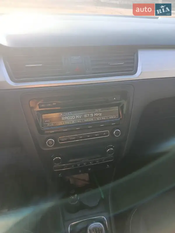 Skoda Rapid 2014 VIN TMBAN2NH6EB101698 фото оголошення 22 з 65