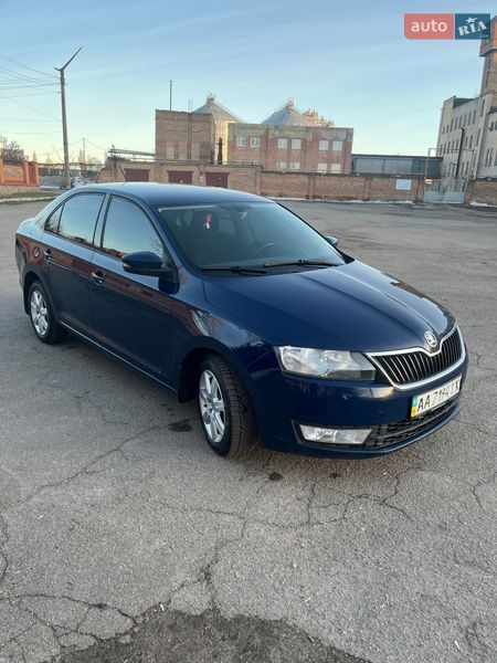 Лифтбек Skoda Rapid 2015 в Киеве