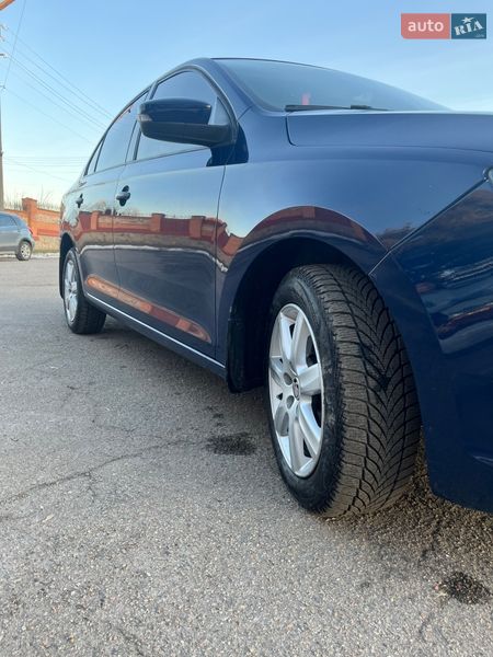 Лифтбек Skoda Rapid 2015 в Киеве