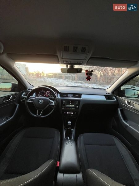 Лифтбек Skoda Rapid 2015 в Киеве