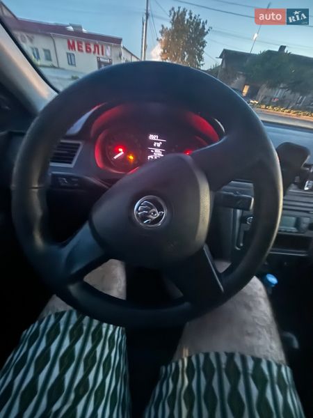Хэтчбек Skoda Rapid 2014 в Гусятине