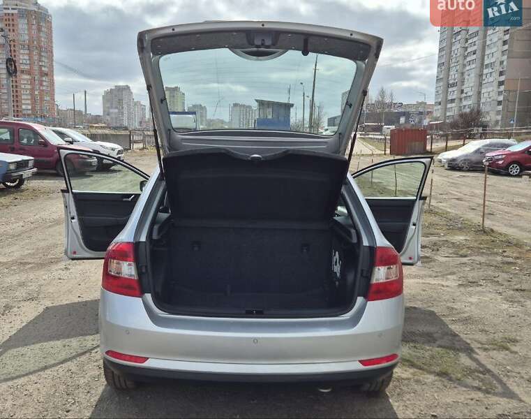 Хэтчбек Skoda Rapid 2014 в Киеве