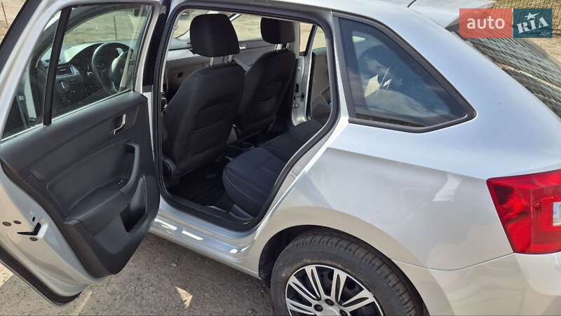 Хэтчбек Skoda Rapid 2014 в Киеве