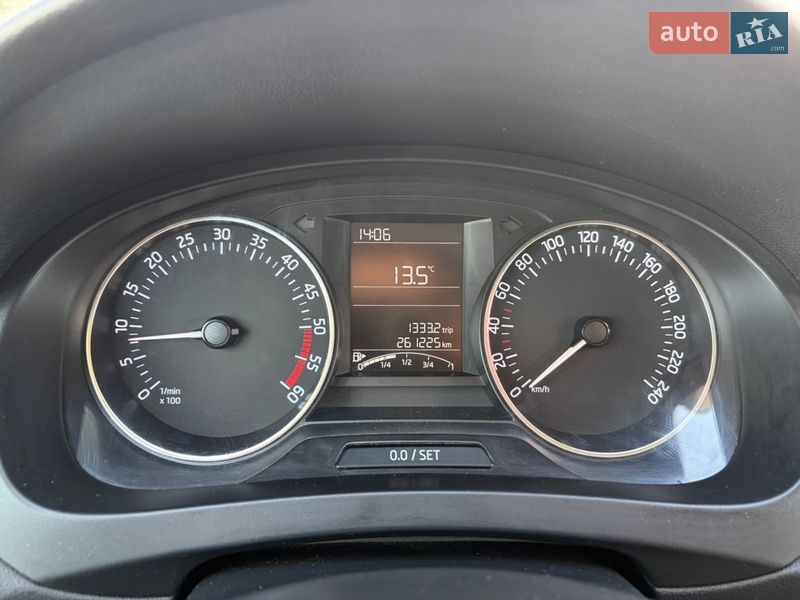 Лифтбек Skoda Rapid 2015 в Новояворовске