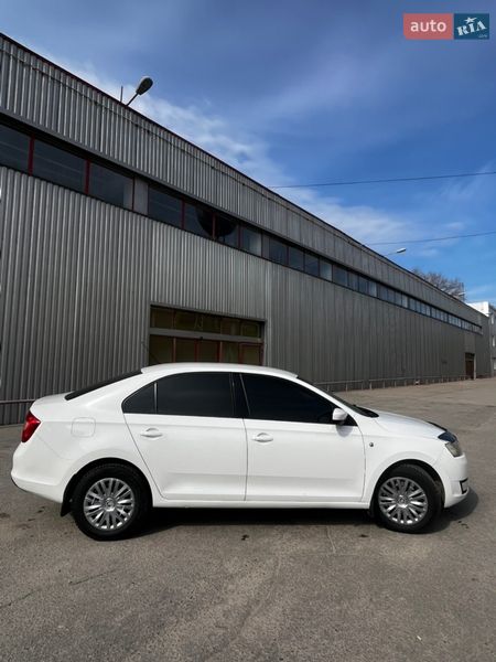 Лифтбек Skoda Rapid 2013 в Кропивницком фото 4 Лифтбек Skoda Rapid 2013 в Кропивницком