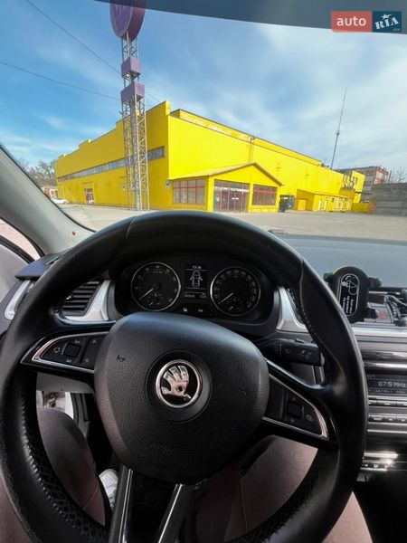 Лифтбек Skoda Rapid 2013 в Кропивницком фото 7 Лифтбек Skoda Rapid 2013 в Кропивницком