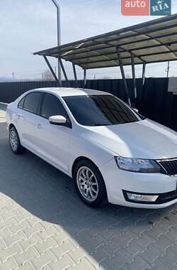 Хэтчбек Skoda Rapid 2017 в Хусте