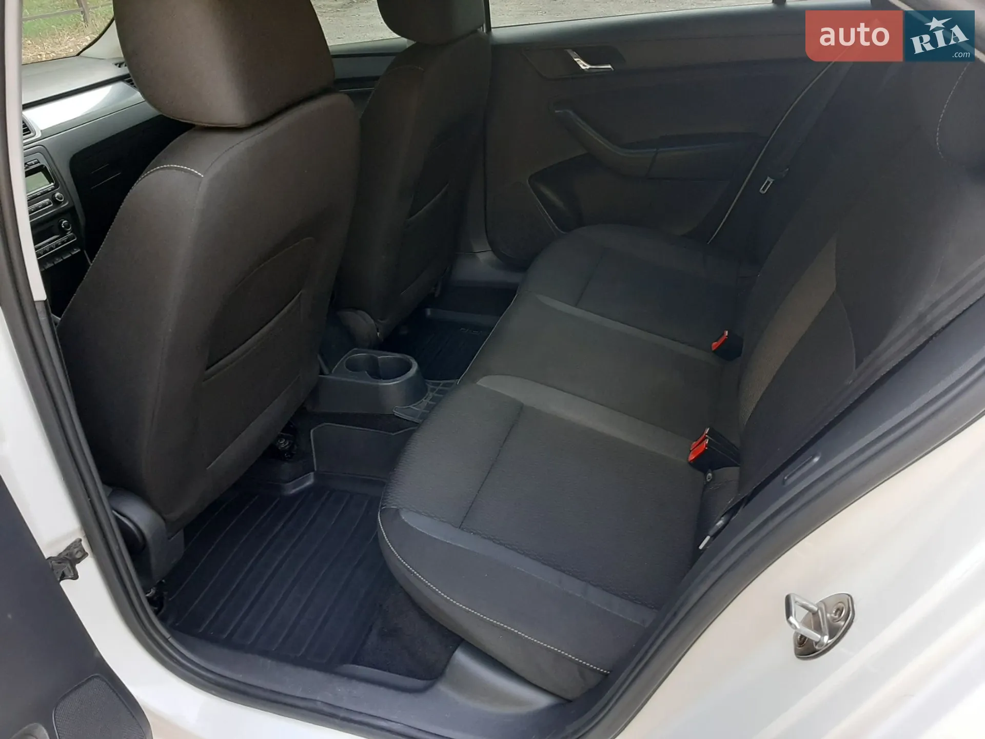 2013 Skoda Rapid - мініатюра 26