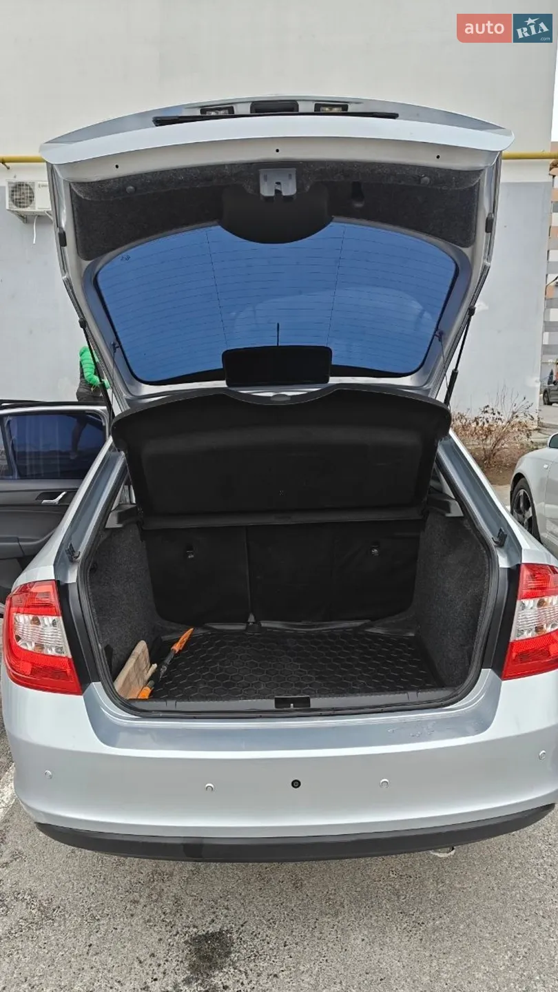 2013 Skoda Rapid - мініатюра 18