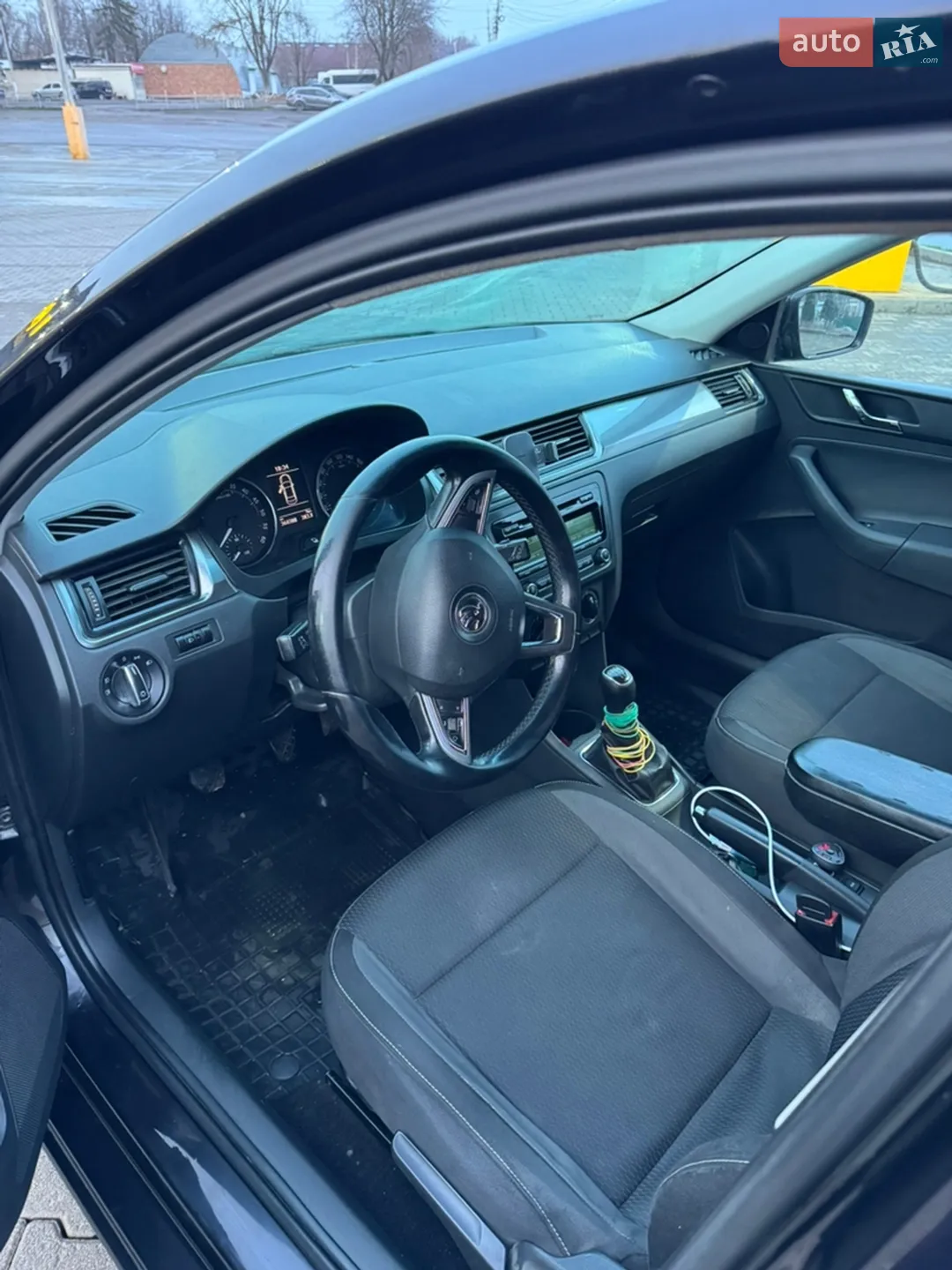 2014 Skoda Rapid - мініатюра 8