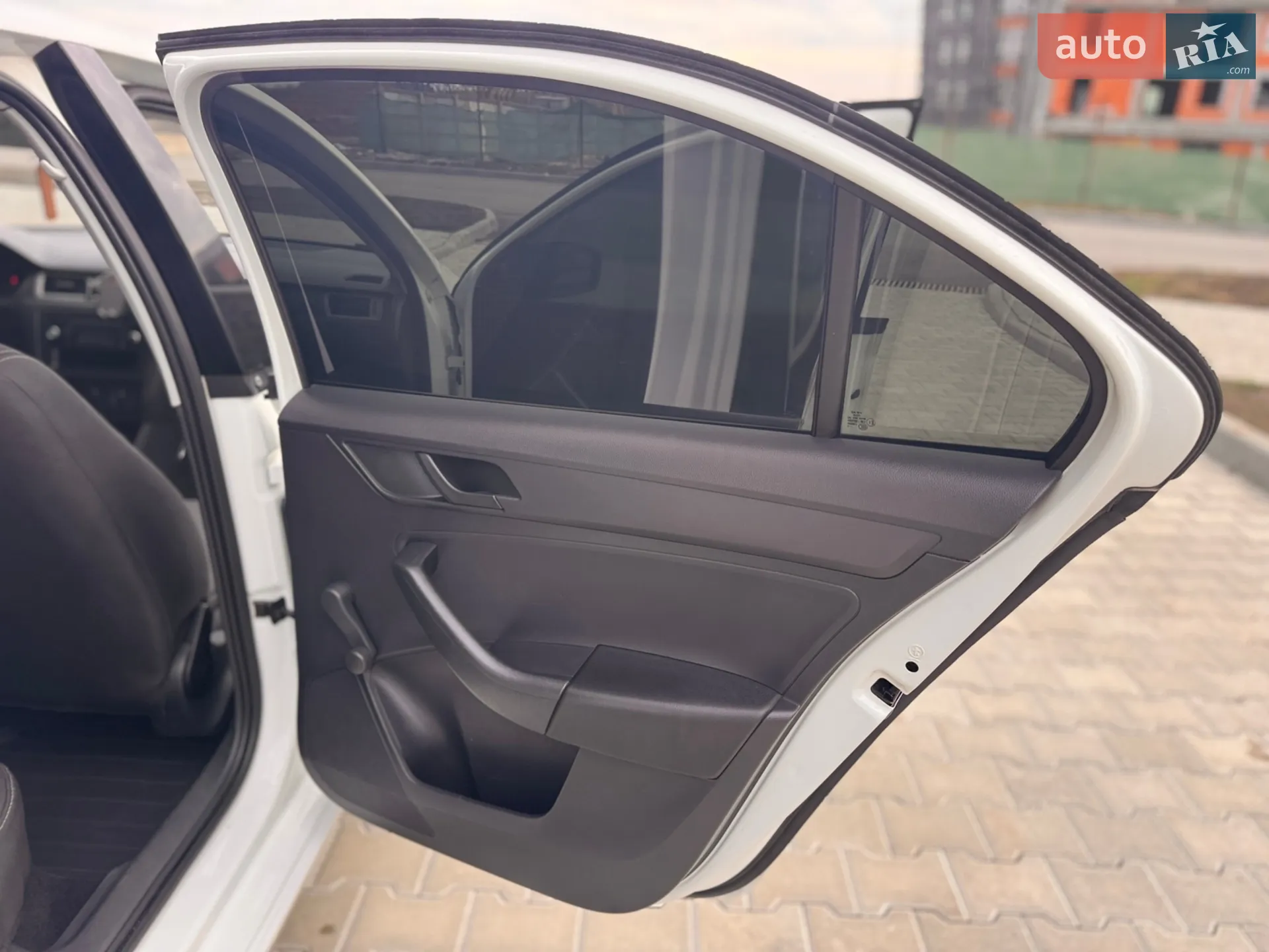 2014 Skoda Rapid - мініатюра 43