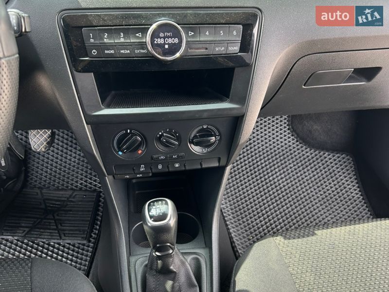 Ліфтбек Skoda Rapid 2017 в Дніпрі