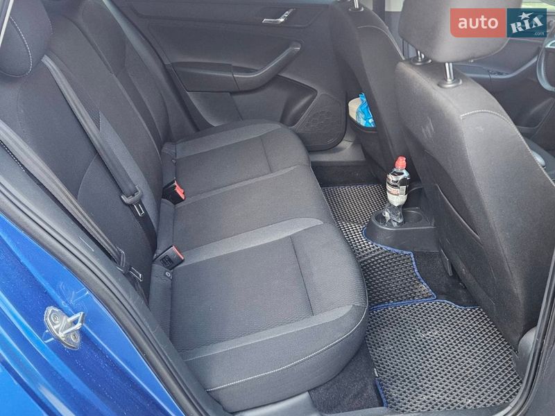 Хэтчбек Skoda Rapid 2014 в Киеве