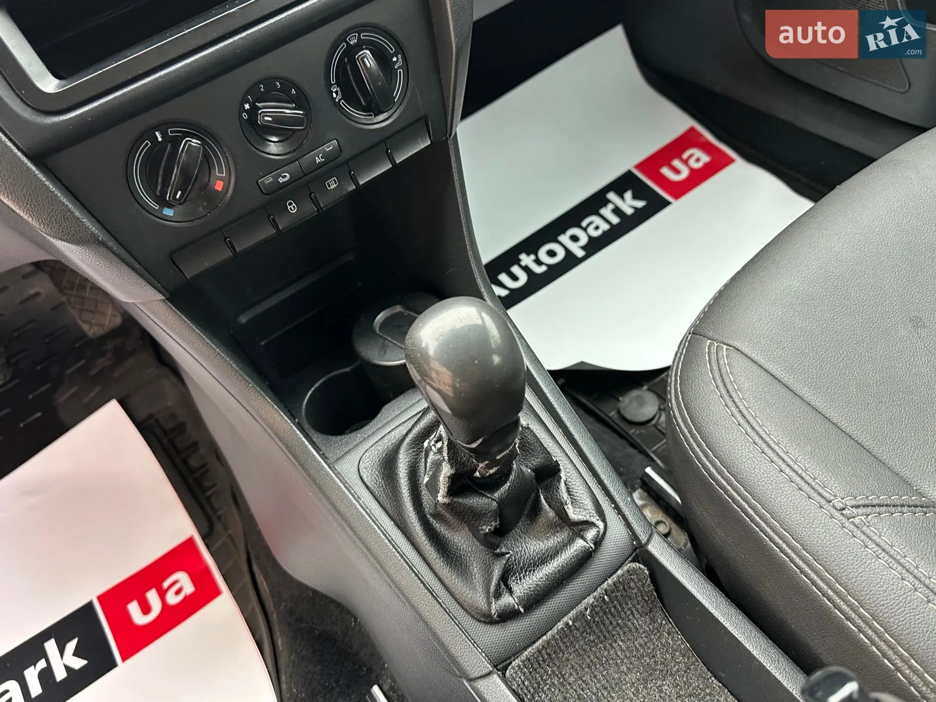 2013 Skoda Rapid - мініатюра 22