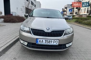 Лифтбек Skoda Rapid 2013 в Киеве