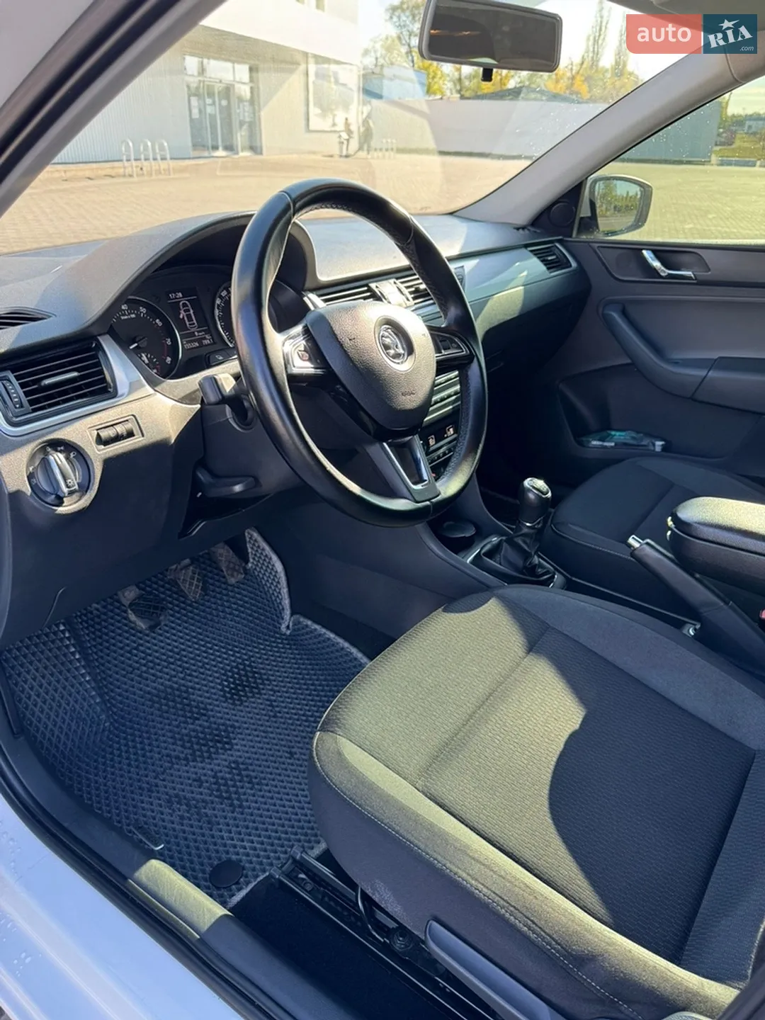 2013 Skoda Rapid - мініатюра 18
