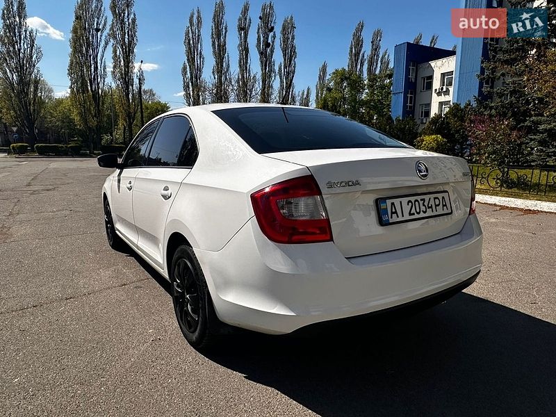 Хэтчбек Skoda Rapid 2016 в Киеве