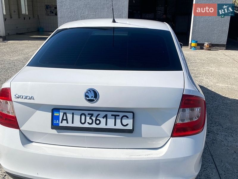 Лифтбек Skoda Rapid 2015 в Барышевке