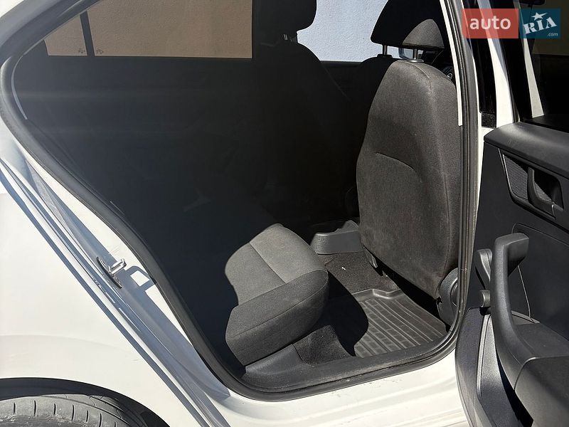 Лифтбек Skoda Rapid 2016 в Новояворовске