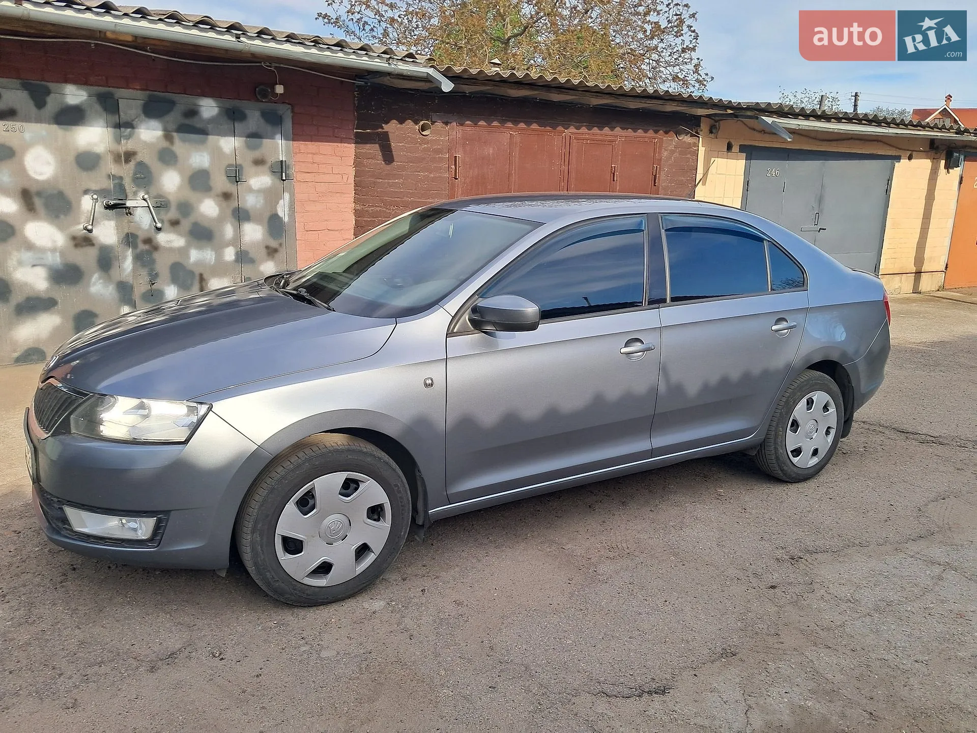 2013 Skoda Rapid - мініатюра 2