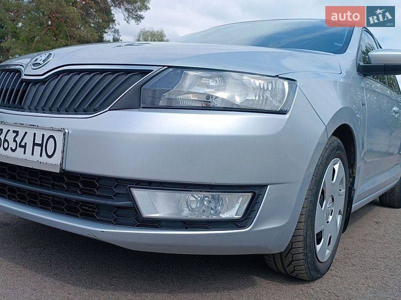 Лифтбек Skoda Rapid 2013 в Сарнах