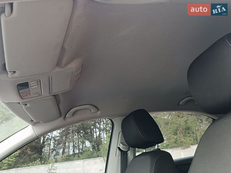 Лифтбек Skoda Rapid 2013 в Сарнах