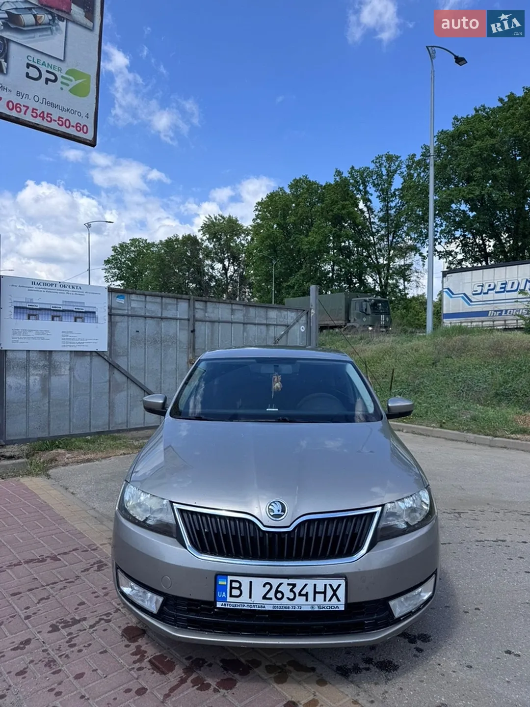 2013 Skoda Rapid - мініатюра 2