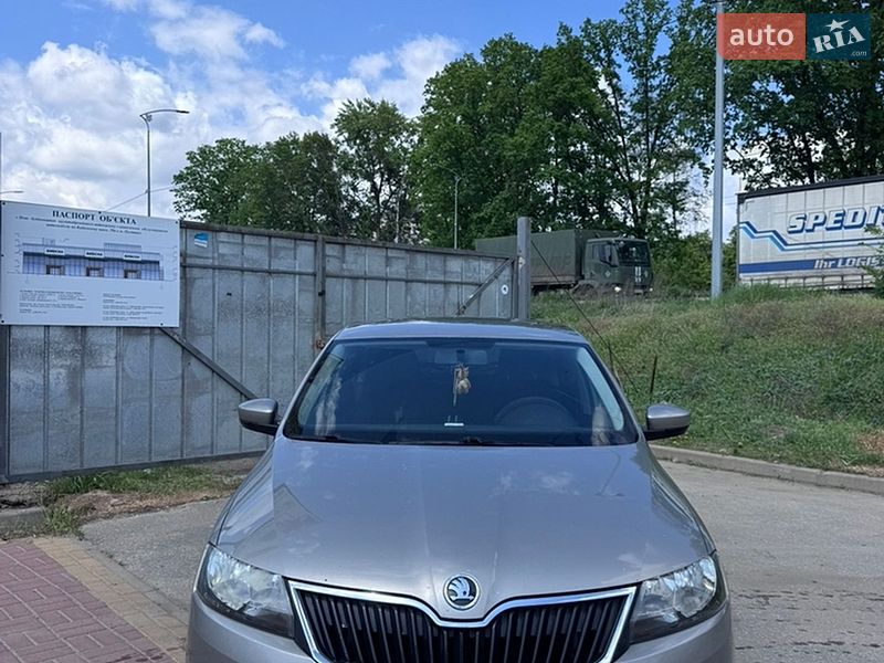 Лифтбек Skoda Rapid 2013 в Полтаве