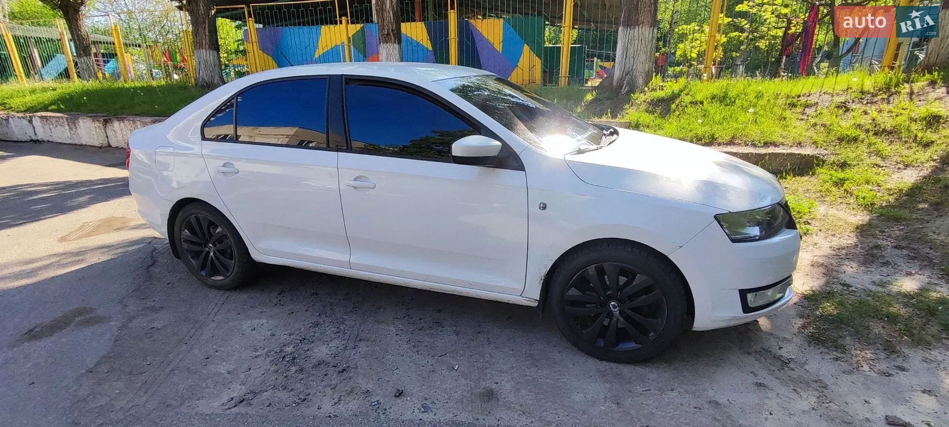 2013 Skoda Rapid - мініатюра 2