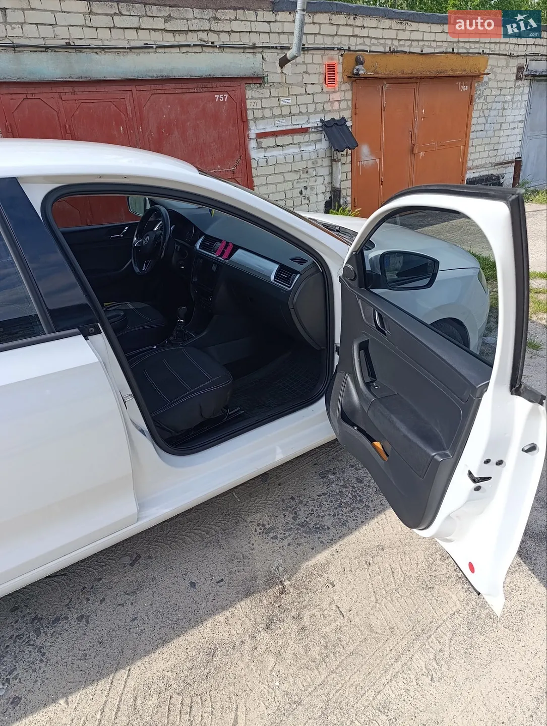 2013 Skoda Rapid - мініатюра 9