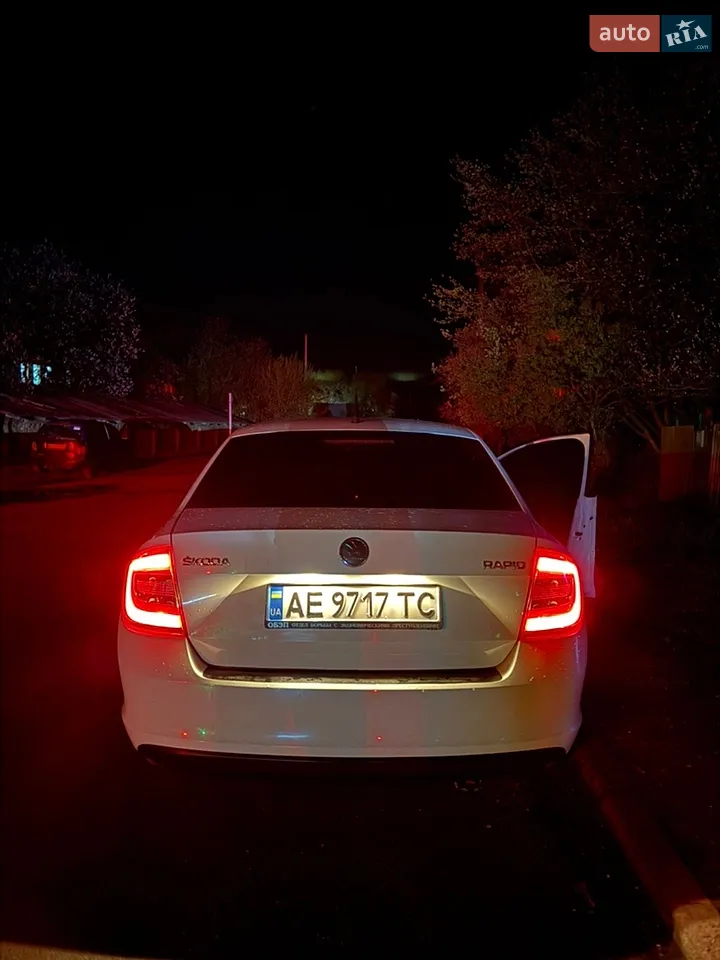2013 Skoda Rapid - мініатюра 22