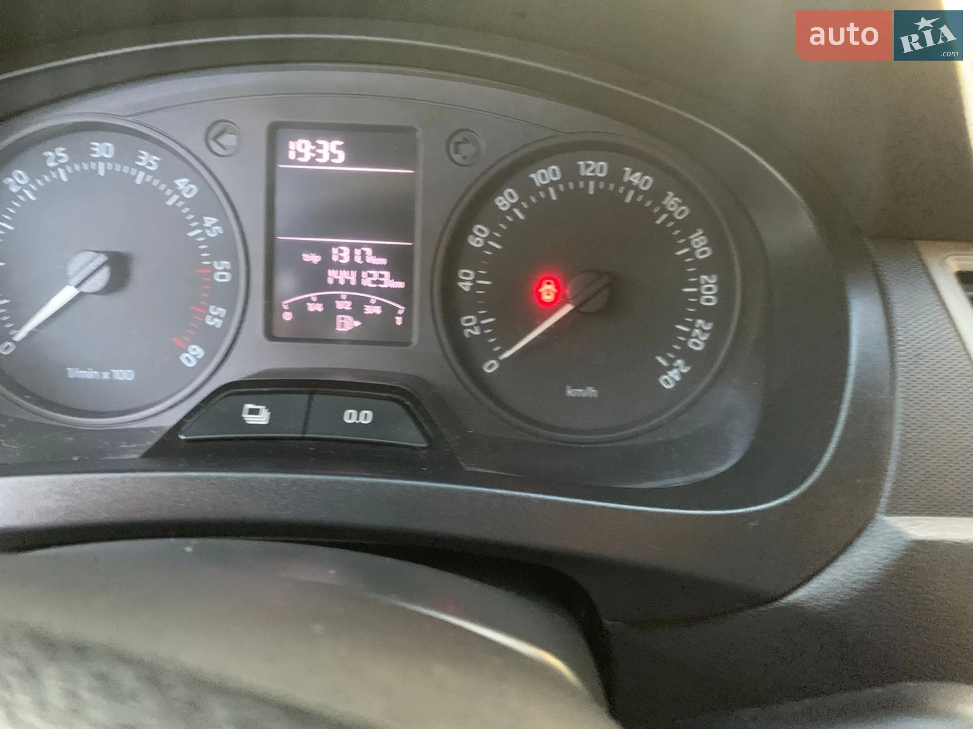 2013 Skoda Rapid - мініатюра 25