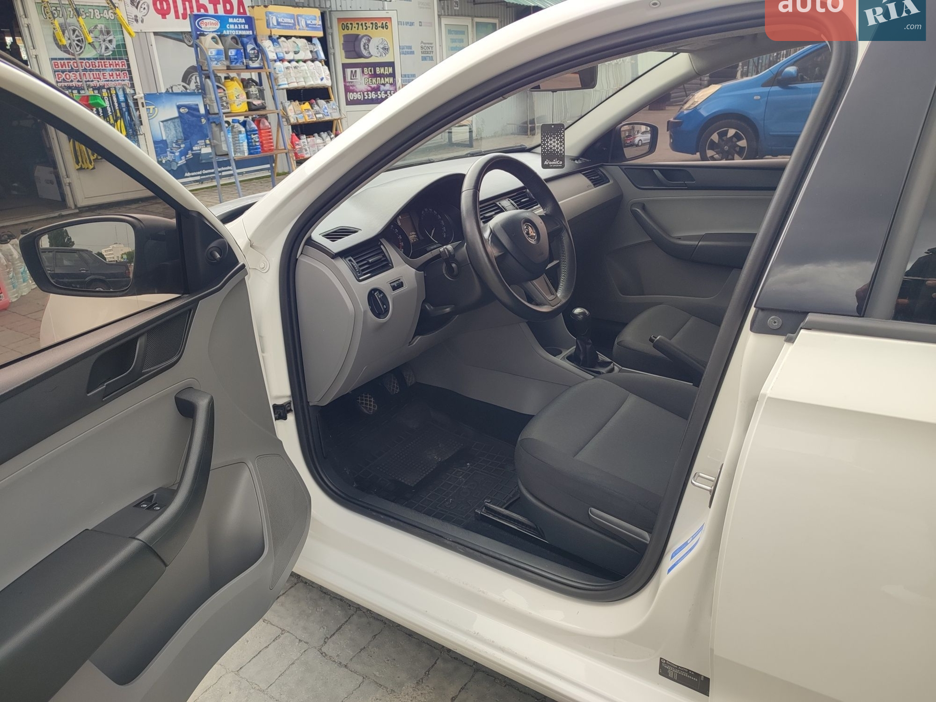 2015 Skoda Rapid - мініатюра 9