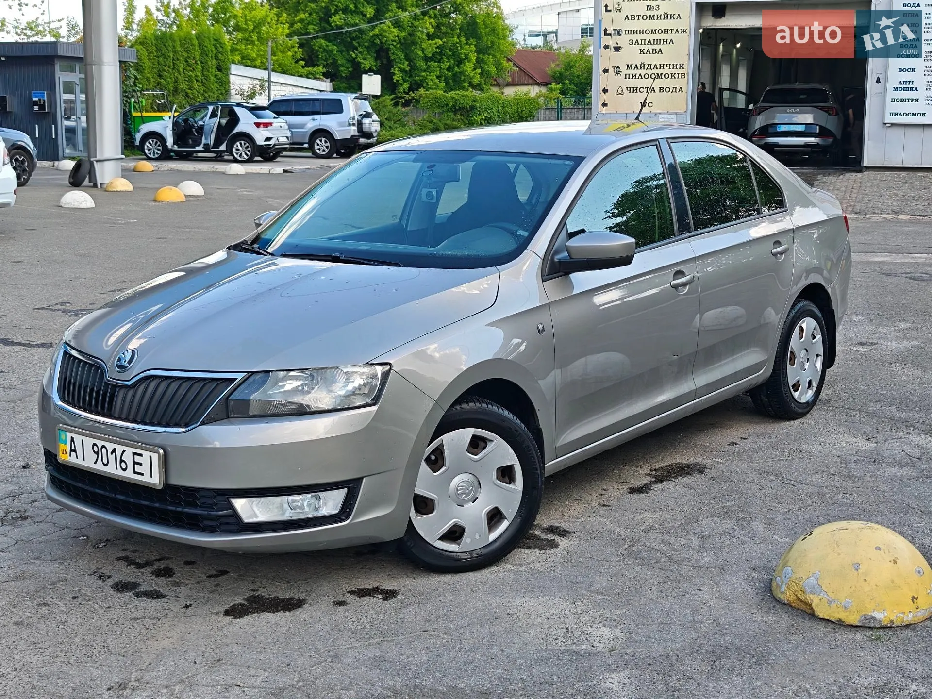 2013 Skoda Rapid - мініатюра 2