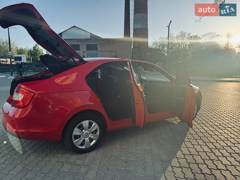 Skoda Rapid 2016 VIN TMBAA6NH8G4023757 фото оголошення 6 з 46